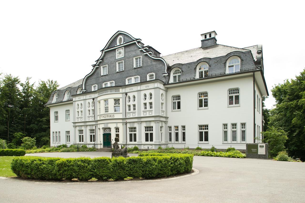 Seminar- & Tagungshotel Grosse Ledder Wermelskirchen Exteriör bild
